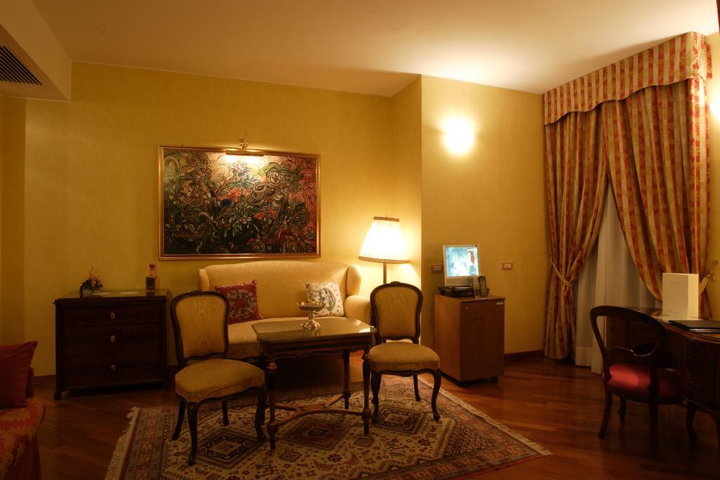 בניו די רומניה Hotel Tosco Romagnolo חדר תמונה