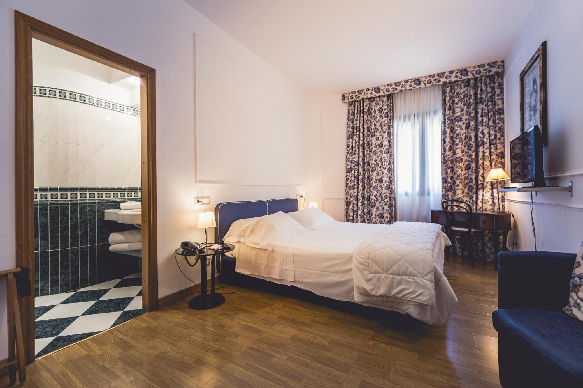 בניו די רומניה Hotel Tosco Romagnolo מראה חיצוני תמונה